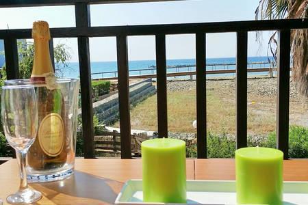 Larnaka Beach House 3 エクステリア 写真